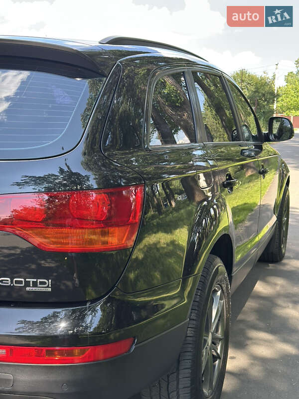 Позашляховик / Кросовер Audi Q7 2007 в Хмельницькому