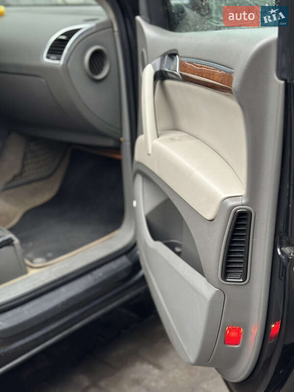 Позашляховик / Кросовер Audi Q7 2007 в Хмельницькому
