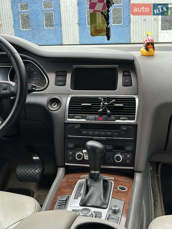Позашляховик / Кросовер Audi Q7 2007 в Хмельницькому