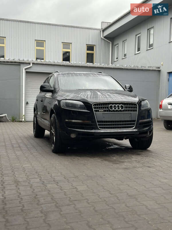 Позашляховик / Кросовер Audi Q7 2007 в Хмельницькому