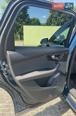 Позашляховик / Кросовер Audi Q7 2020 в Житомирі