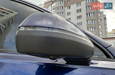 Позашляховик / Кросовер Audi Q7 2020 в 