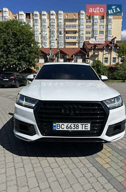 Позашляховик / Кросовер Audi Q7 2017 в Львові