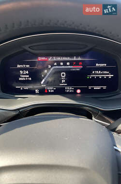 Внедорожник / Кроссовер Audi Q7 2020 в 