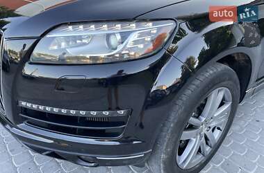 Позашляховик / Кросовер Audi Q7 2014 в 