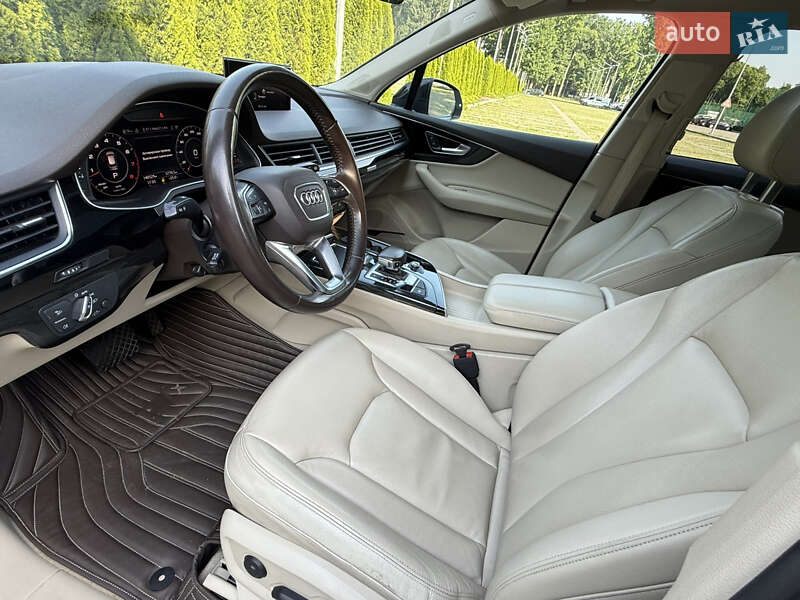 Позашляховик / Кросовер Audi Q7 2018 в Харкові