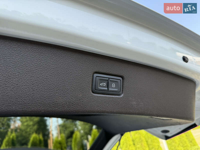 Позашляховик / Кросовер Audi Q7 2018 в Харкові