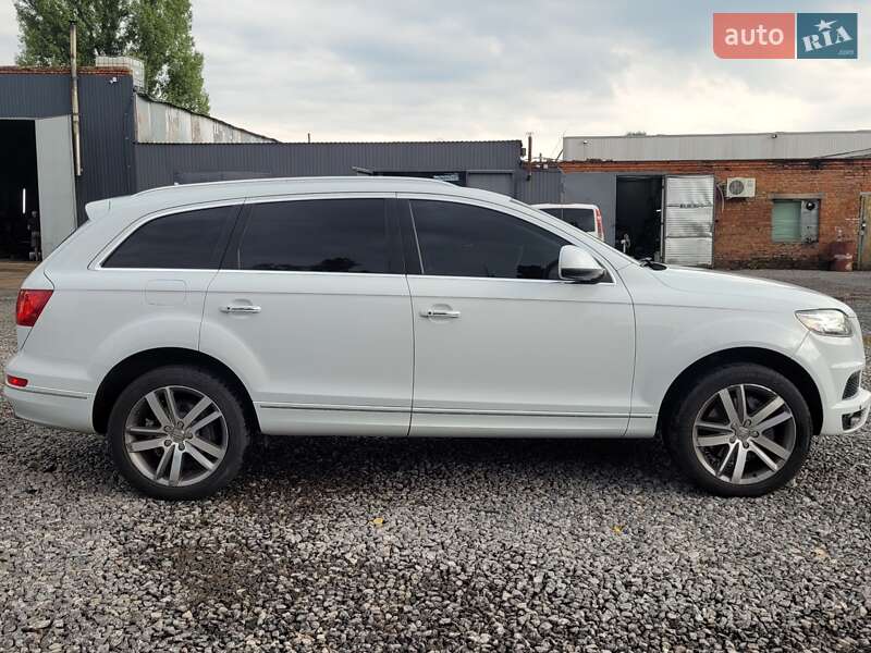 Audi Q7 2012