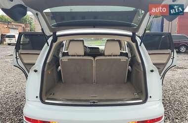 Внедорожник / Кроссовер Audi Q7 2012 в 