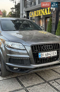 Позашляховик / Кросовер Audi Q7 2015 в 