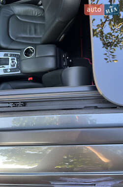 Позашляховик / Кросовер Audi Q7 2015 в 