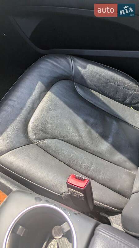 Внедорожник / Кроссовер Audi Q7 2014 в Нововолынске