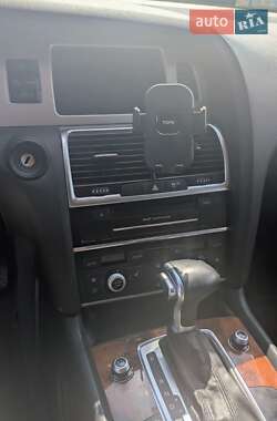 Позашляховик / Кросовер Audi Q7 2014 в 