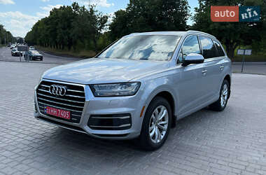 Позашляховик / Кросовер Audi Q7 2016 в 