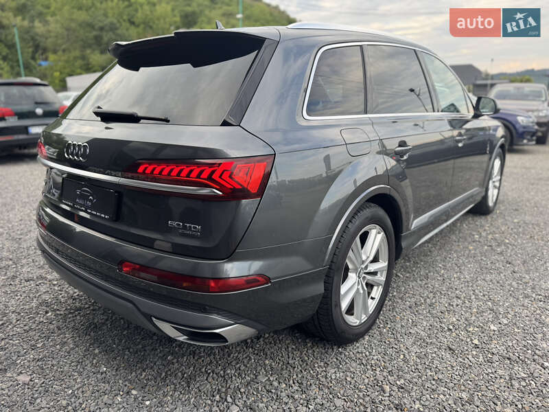 Позашляховик / Кросовер Audi Q7 2020 в Мукачевому