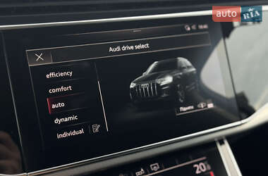 Внедорожник / Кроссовер Audi Q7 2020 в 