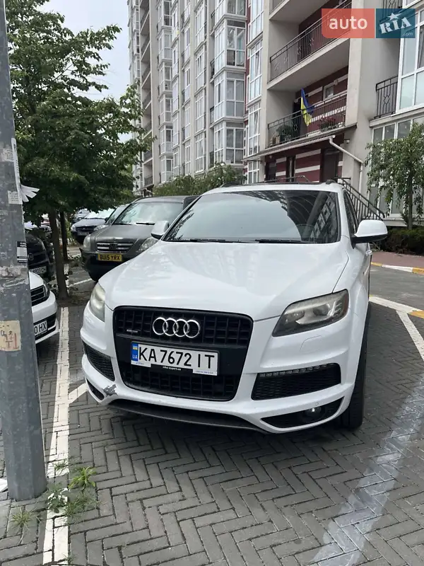 Audi Q7