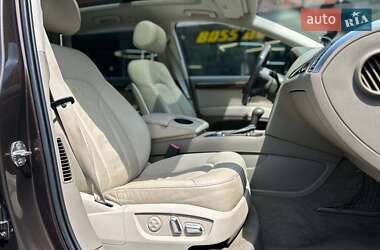 Внедорожник / Кроссовер Audi Q7 2009 в 