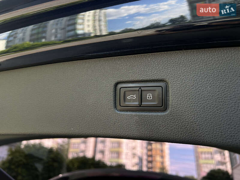 Позашляховик / Кросовер Audi Q7 2016 в Івано-Франківську