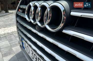 Внедорожник / Кроссовер Audi Q7 2016 в 