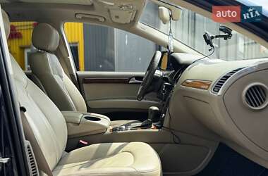 Внедорожник / Кроссовер Audi Q7 2013 в 