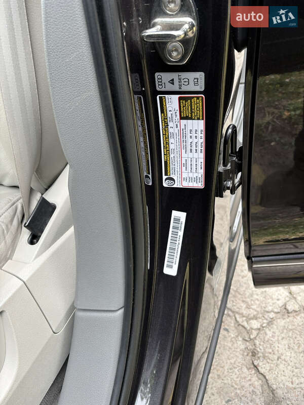 Позашляховик / Кросовер Audi Q7 2014 в Кам'янському