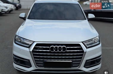 Позашляховик / Кросовер Audi Q7 2016 в Києві