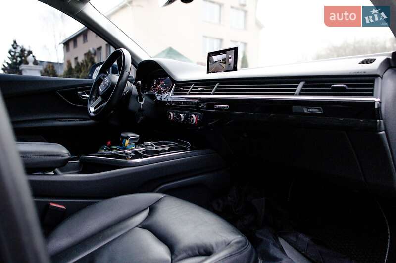 Внедорожник / Кроссовер Audi Q7 2018 в Виннице