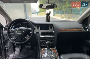 Внедорожник / Кроссовер Audi Q7 2014 в 