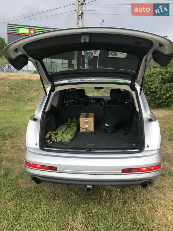 Внедорожник / Кроссовер Audi Q7 2010 в Киеве фото 7 Внедорожник / Кроссовер Audi Q7 2010 в Киеве