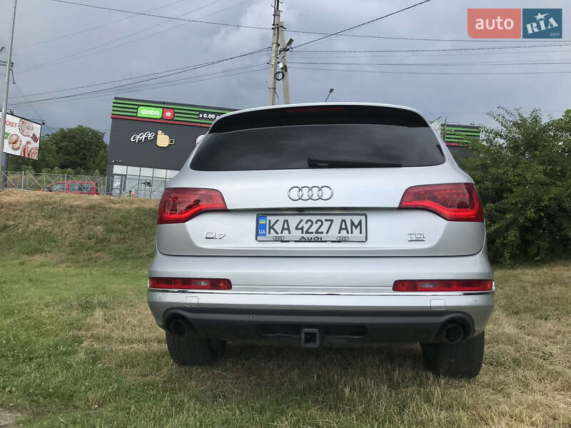 Внедорожник / Кроссовер Audi Q7 2010 в Киеве фото 8 Внедорожник / Кроссовер Audi Q7 2010 в Киеве