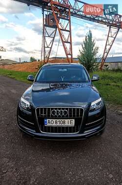 Внедорожник / Кроссовер Audi Q7 2013 в 