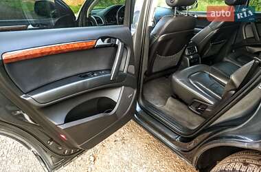 Внедорожник / Кроссовер Audi Q7 2013 в 