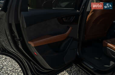 Внедорожник / Кроссовер Audi Q7 2016 в 