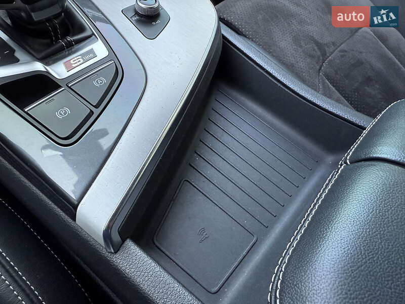 Позашляховик / Кросовер Audi Q7 2016 в Дніпрі