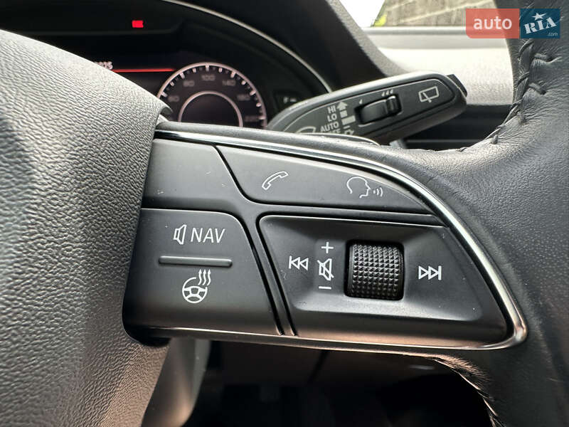 Позашляховик / Кросовер Audi Q7 2017 в Олександрії