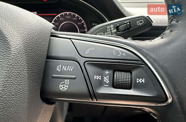 Внедорожник / Кроссовер Audi Q7 2017 в 