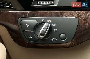 Позашляховик / Кросовер Audi Q7 2018 в 