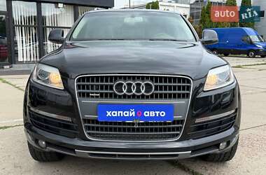 Позашляховик / Кросовер Audi Q7 2007 в 