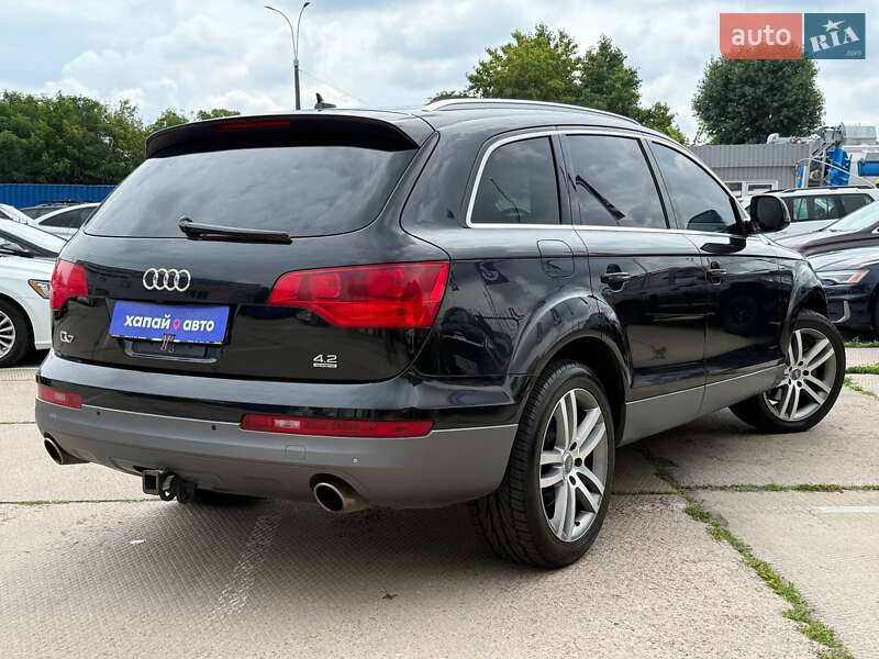 Позашляховик / Кросовер Audi Q7 2007 в Києві
