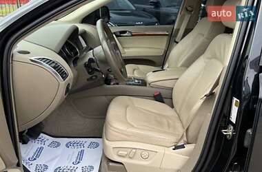 Позашляховик / Кросовер Audi Q7 2007 в 