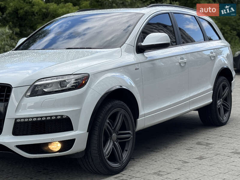 Позашляховик / Кросовер Audi Q7 2013 в Яворові
