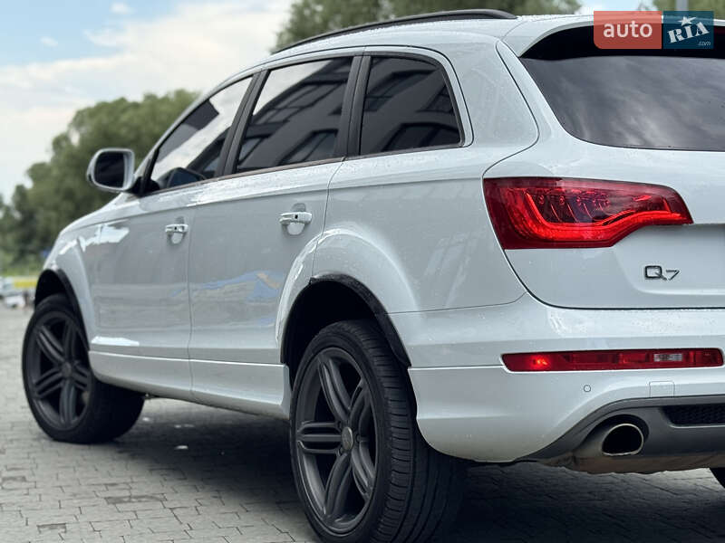 Позашляховик / Кросовер Audi Q7 2013 в Яворові