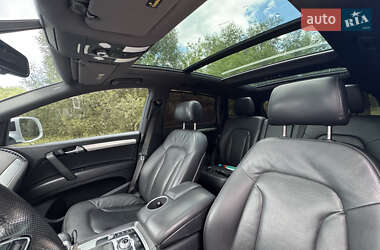 Внедорожник / Кроссовер Audi Q7 2013 в 