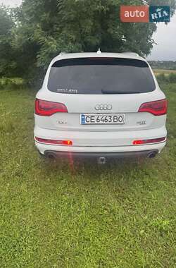 Внедорожник / Кроссовер Audi Q7 2015 в 