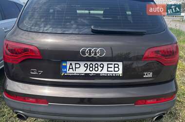 Внедорожник / Кроссовер Audi Q7 2013 в 