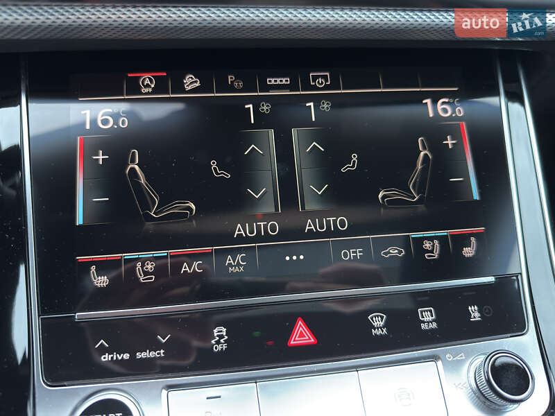 Внедорожник / Кроссовер Audi Q7 2020 в Ровно