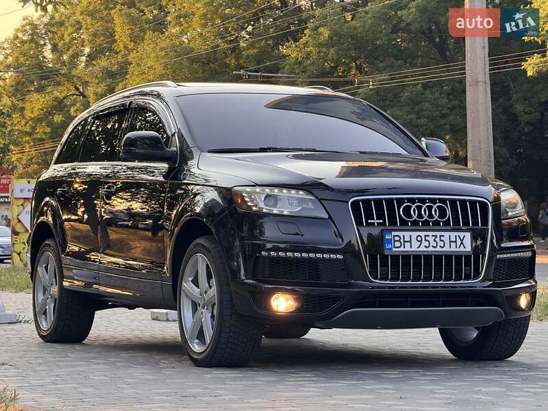 Внедорожник / Кроссовер Audi Q7 2011 в Одессе