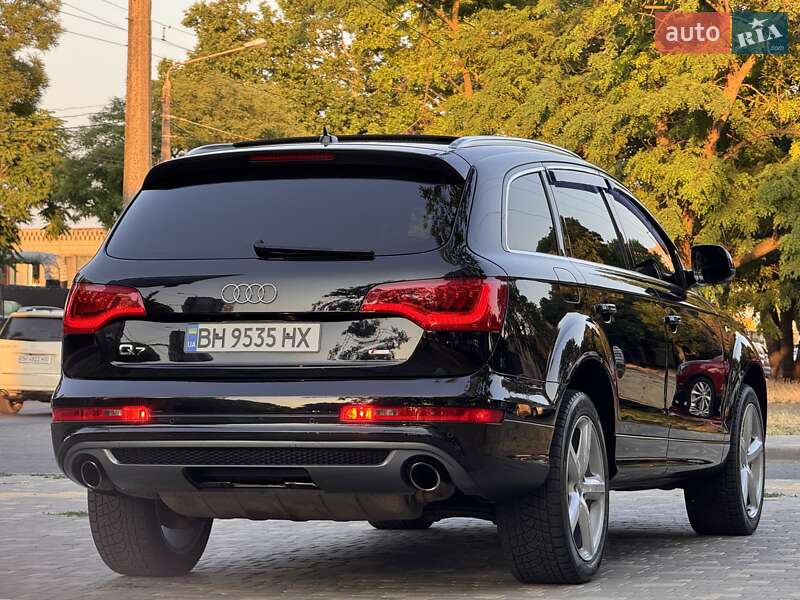 Внедорожник / Кроссовер Audi Q7 2011 в Одессе