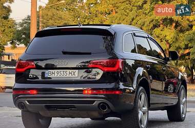 Внедорожник / Кроссовер Audi Q7 2011 в 